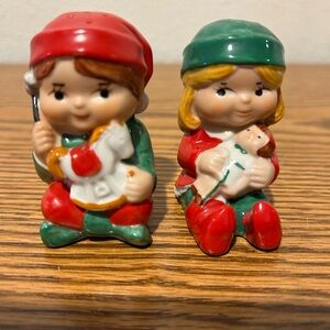 Vintage Avon 1983 Elf Salt & Pepper Shakers in Red and Green